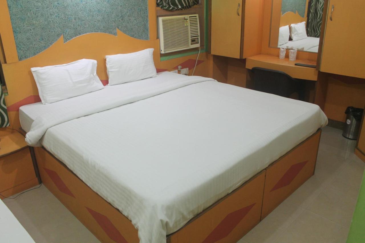 Hotel Haifa Varanasi Luaran gambar